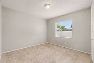 8304 Natchez St, Tampa, FL 33637 - Photo 8