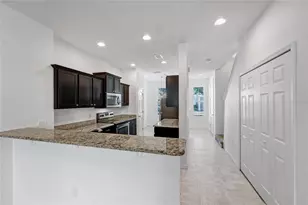 4824 Poolside Dr, Saint Cloud, FL 34769 - Photo 6
