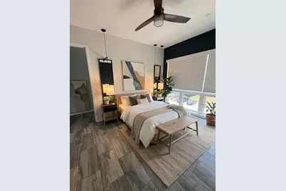 343 8th Street N, Saint Petersburg, FL 33701 - Photo 16