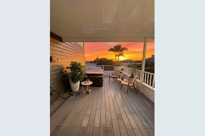 343 8th Street N, Saint Petersburg, FL 33701 - Photo 2