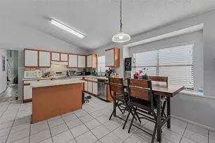 2736 Tolworth Ave, Orlando, FL 32837 - Photo 10
