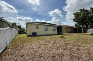 1751 Bonita Bluff Ct, Ruskin, FL 33570 - Photo 28