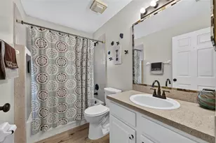 160 Easton Cir, Oviedo, FL 32765 - Photo 18