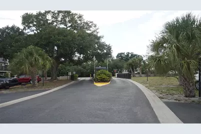 3312 Ramblewood Place, Sarasota, FL 34237 - Photo 4