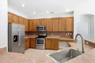 2518 Treymore Dr, Orlando, FL 32825 - Photo 22
