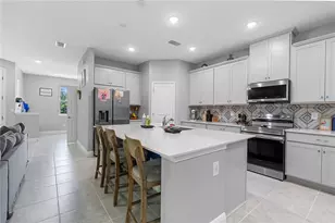 3919 Knotty Pne St, Saint Cloud, FL 34772 - Photo 4