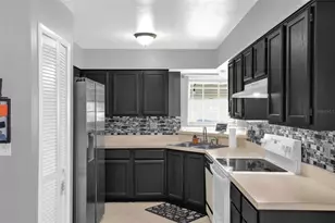 4155 Bergamont Ct, Kissimmee, FL 34746 - Photo 2