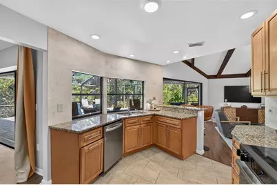 3935 Country View Lane, Sarasota, FL 34233 - Photo 4