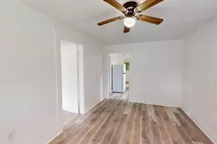 738 Wood St, Deland, FL 32724 - Photo 6