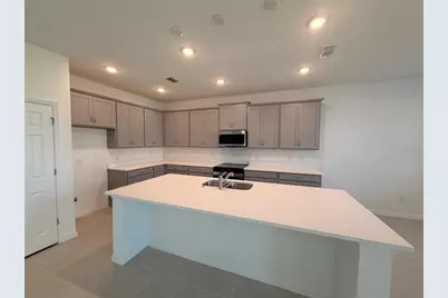 2011 Education Street, Saint Cloud, FL 34771 - Photo 2