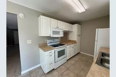 1643 Sandy Point Square #72, Orlando, FL 32807 - Photo 8