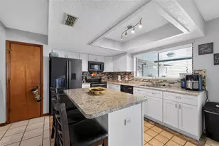 9096 Jena Rd, Spring Hill, FL 34608 - Photo 10
