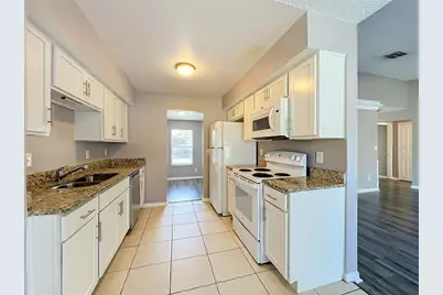 8426 Village Green Rd, Orlando, FL 32818 - Photo 20