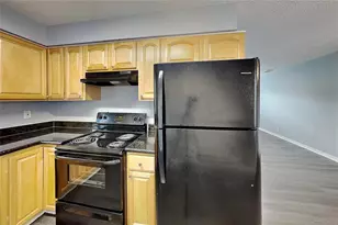 [Address not provided], Tampa, FL 33607 - Photo 4
