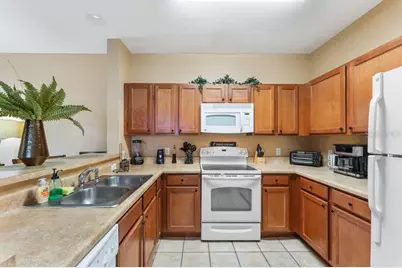 3174 Feltrim Place #201, Kissimmee, FL 34747 - Photo 4