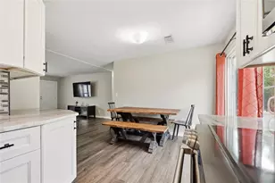 45861 Raccoon St, Paisley, FL 32767 - Photo 6