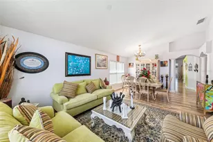 13844 Mirror Lake Dr, Orlando, FL 32828 - Photo 4