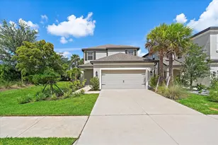 10141 Milky Way Cir, Sarasota, FL 34241 - Photo 2