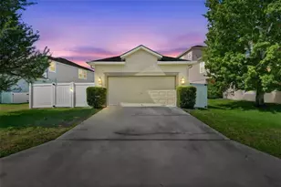 6829 Sundrop St, Harmony, FL 34773 - Photo 8