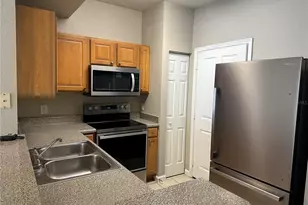 11819 Estates Club Dr, Orlando, FL 32825 - Photo 8