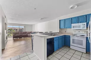 14013 Fairway Island Dr, Orlando, FL 32837 - Photo 8