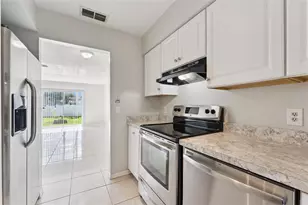 535 Verbena Ct, Orlando, FL 32807 - Photo 6