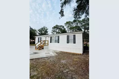 6734 Ravenwood Street, Zephyrhills, FL 33544 - Photo 2