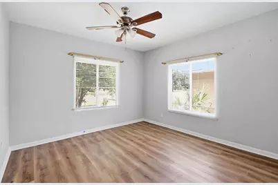 2610 Dr Martin Luther King Jr Street S, Saint Petersburg, FL 33705 - Photo 20