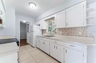1754 Foxboro Dr, Orlando, FL 32812 - Photo 14