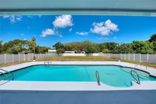 11958 Murray Ave, Largo, FL 33778 - Photo 2