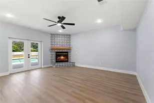 11958 Murray Ave, Largo, FL 33778 - Photo 12