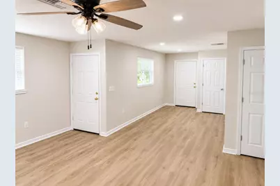3058 Palmadelia Avenue, Sarasota, FL 34234 - Photo 4