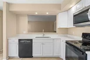 4623 Ring Neck Rd, Orlando, FL 32808 - Photo 2