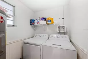 807 Silver Dr, Orlando, FL 32804 - Photo 24