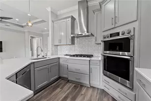 8113 Bridgeport Bay Cir, Mount Dora, FL 32757 - Photo 8