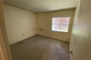 160 Live Oak Woods Ct, Deltona, FL 32725 - Photo 18