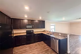1880 Piedmont Ct, Mascotte, FL 34753 - Photo 2