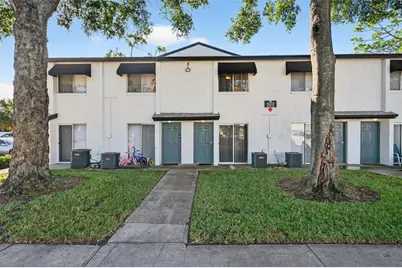 4223 S. Semoran Blvd #9, Orlando, FL 32822 - Photo 2