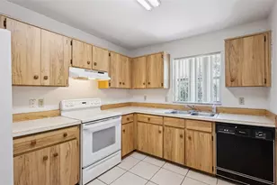2163 Dill Dr, Orlando, FL 32837 - Photo 8