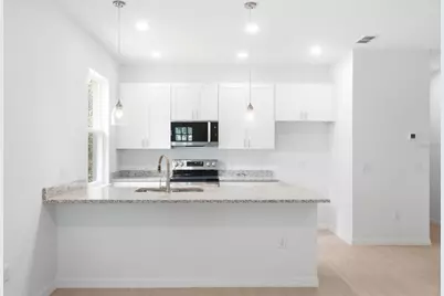 67 Glover Street, Eustis, FL 32726 - Photo 4