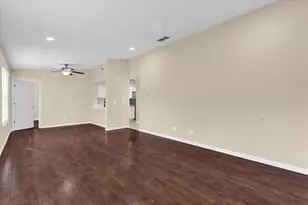 2405 Northlake Dr, Sanford, FL 32773 - Photo 6