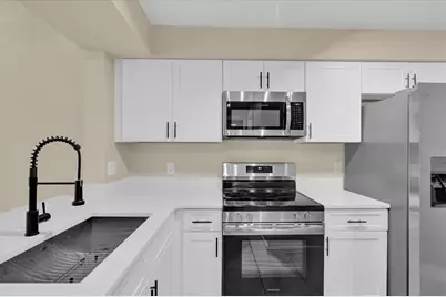2405 Northlake Drive #2405, Sanford, FL 32773 - Photo 12