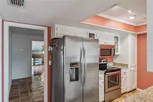 907 Hillary Ct, Orlando, FL 32804 - Photo 10