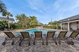 907 Hillary Ct, Orlando, FL 32804 - Photo 32