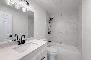 561 Yale Rd, Venice, FL 34293 - Photo 6