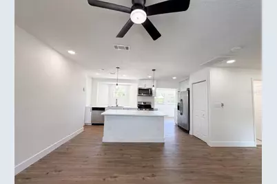561 Yale Road, Venice, FL 34293 - Photo 2