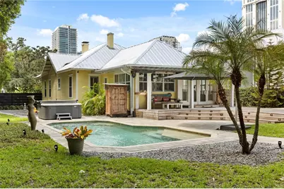 209 E Amelia Street, Orlando, FL 32801 - Photo 44