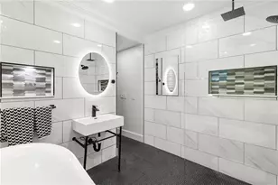 209 E Amelia St, Orlando, FL 32801 - Photo 30
