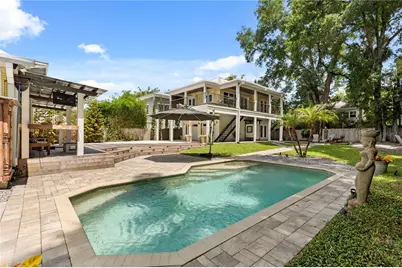 209 E Amelia Street, Orlando, FL 32801 - Photo 1