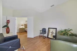 8376 Port Lancashire Dr, Orlando, FL 32829 - Photo 22